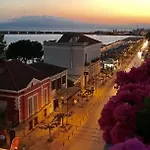 Christine ολοκαίνουριο τετράκλινο *