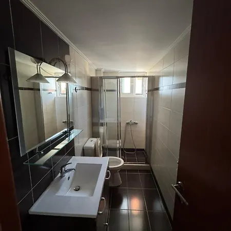 Christine ολοκαίνουριο κατάλυμα τετράκλινο διαμέρισμα