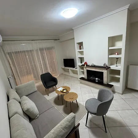 Christine Ολοκαίνουριο Κατάλυμα Τετράκλινο Διαμέρισμα * Kalamata