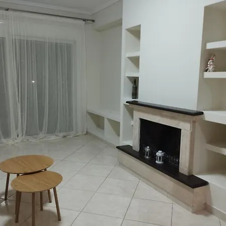 Christine Ολοκαίνουριο Κατάλυμα Τετράκλινο Διαμέρισμα Kalamata