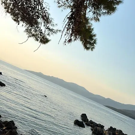 Christine ολοκαίνουριο τετράκλινο *