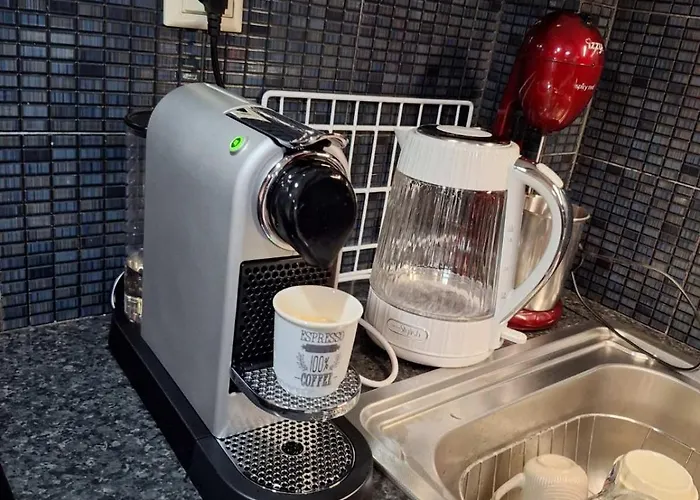 Christine Ολοκαίνουριο Κατάλυμα Τετράκλινο Διαμέρισμα Apartamento Calamata